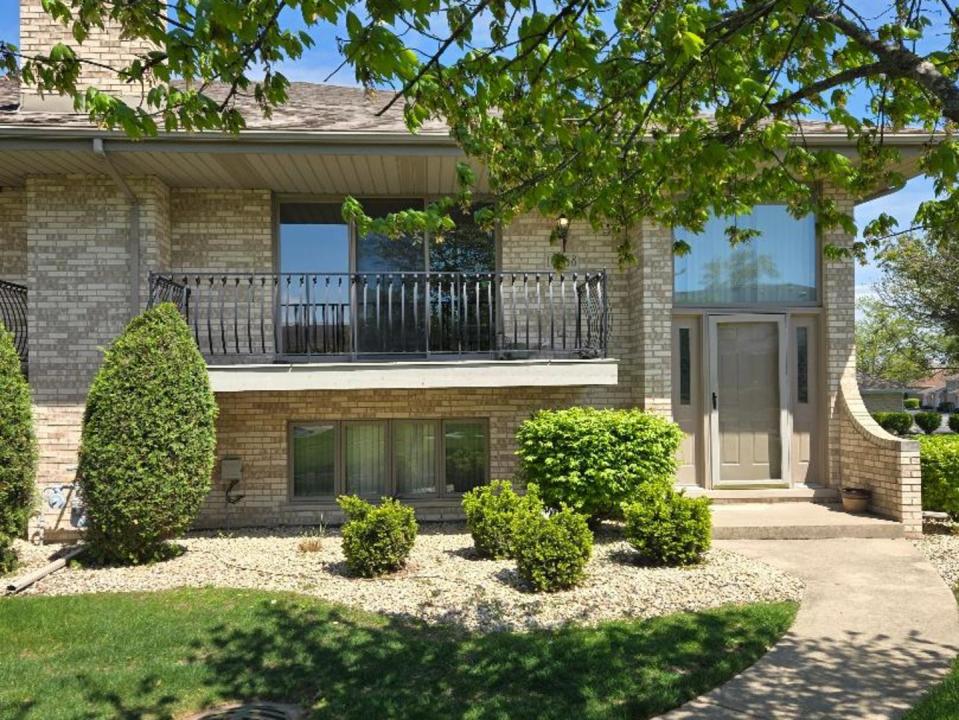 10958 New Mexico Court , 166, Orland Park, Illinois 60467