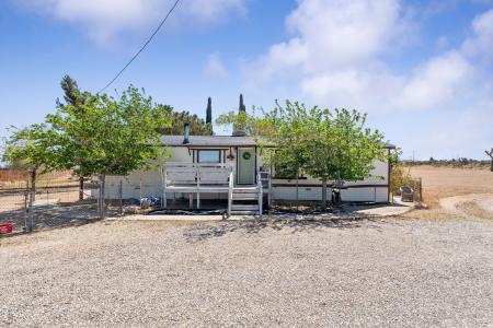 11231 Rochester Rd, Phelan, California 92371, USA