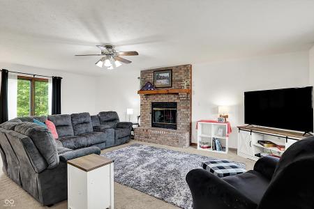 211 Deborah Lane, Whiteland, Индиана 46184, Соединенные Штаты