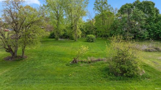 S 1175 E, Lagrange, Indiana 46761