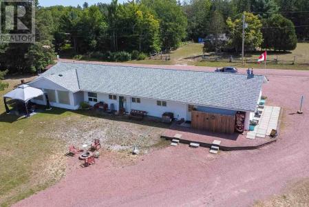 2233 HILTON RD, Hilton Beach, Ontario P0R 1G0, Canada