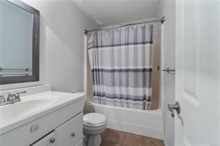1053 PALOMINO PL, Nanaimo, British Columbia V9R 5P5, Canada