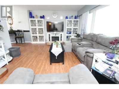 102 CRYSDALE DRIVE, Mackenzie, Colombie-Britannique V0J 2C0, Canada