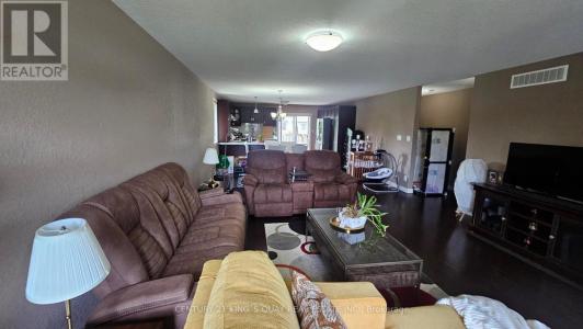 110 GREENHILL LANE, Belleville (belleville Ward), Ontario K8N 4Y4, Canada