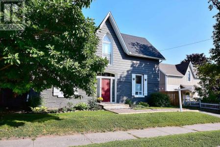 55 BROCK STREET EAST, Uxbridge, Ontario L9P 1M4, Canada
