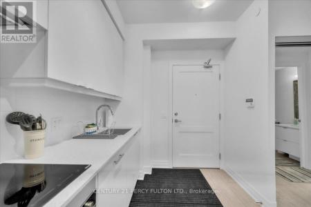 30 ELM DRIVE WEST, Mississauga (fairview), אונטריו L5B 0N6, קנדה