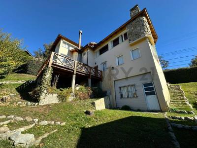 Furman 222, San Carlos De Bariloche, Rio Negro 8400, Argentina