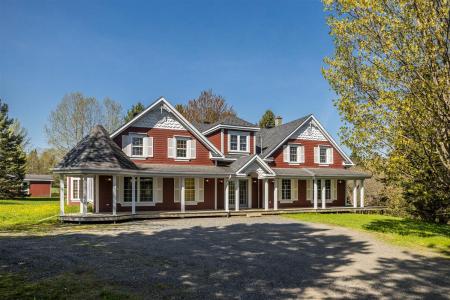 968  Ch. Bilodeau, Coaticook, Quebec J1A 2S4, Canada