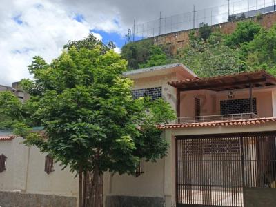 Av Carono Qta Marimar, Caracas, Miranda 1220, Venezuela