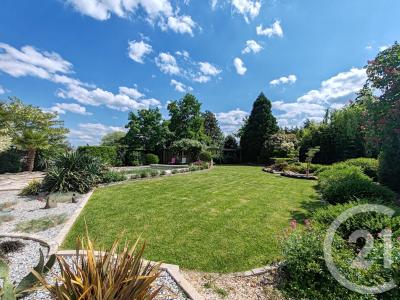 Olivet, Centro – Val De Loira 45160, Francia