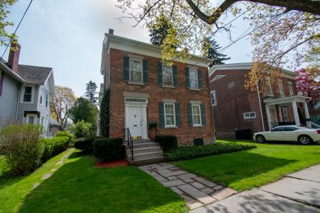 66 Broad Street, Lyons, NY 14489, USA