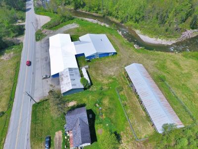 303 Willoughby Avenue, Orleans, ורמונט 05860, ארצות הברית של אמריקה 