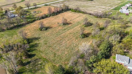 47 Urbandale, Moberly, Missouri 65270