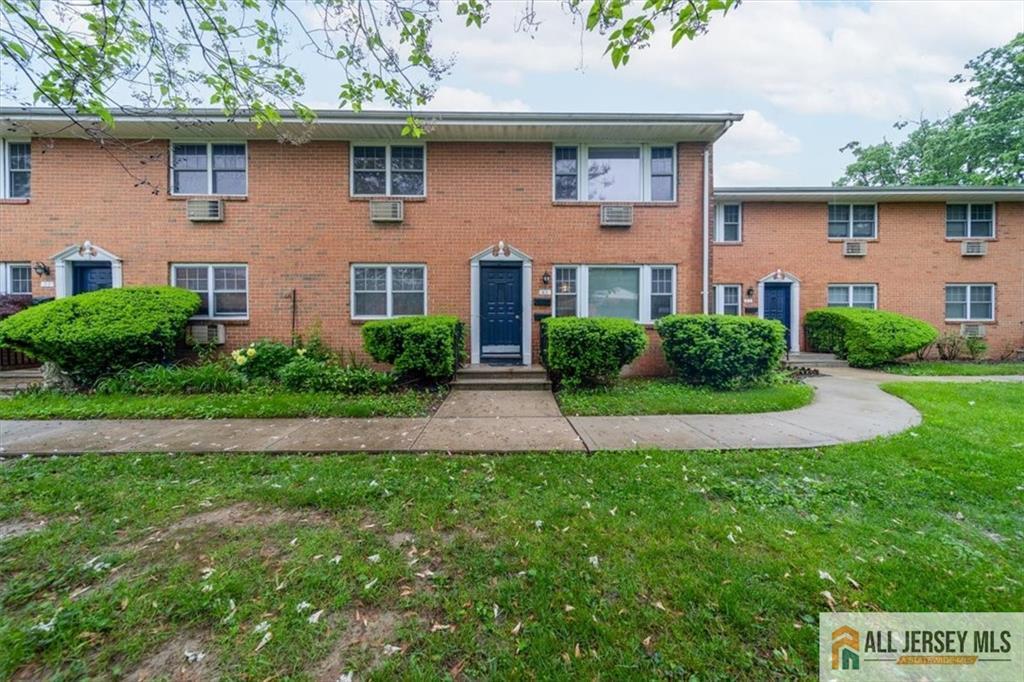 132 Thje Orchard #L, East Windsor Township, نيو جيرسي 08815, الولايات المتحدة
