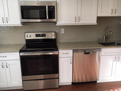 215 Medford Court #B, Manalapan, Nueva Jersey 07726, Estados Unidos