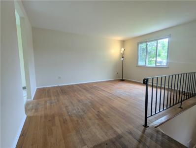 250 Sherrick Drive, North Huntingdon, Pennsylvania 15642, USA