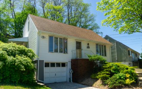 35 Barkalow St., 1220 - South Amboy, NJ 08879, USA