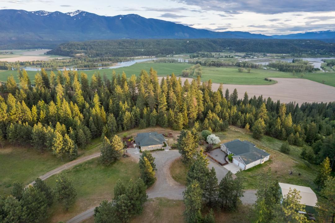 684 Chute Canyon Way, Bonners Ferry,, Idaho 83805, États-Unis
