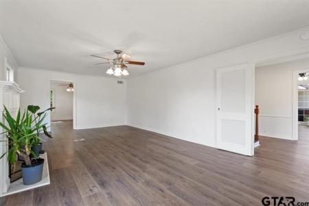 519 W Buchanan , Mineola, Texas 75773, Estados Unidos