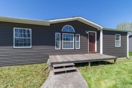 298 Memphremagog Views, Newport City, Vermont 05855