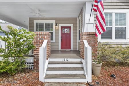 1213 Daisy Court, Holly Ridge, Caroline Du Nord 28445, États-Unis