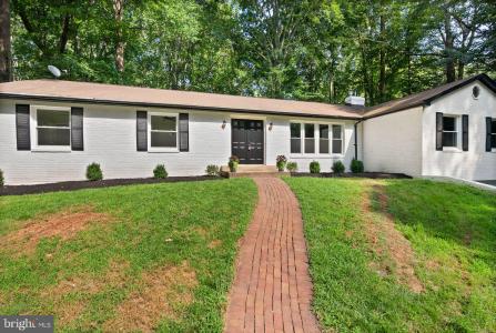 14863 Prestige Drive, Woodbridge, Virginia 22193