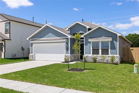 5323 Latigo Court, Alvin, Texas 77511, USA