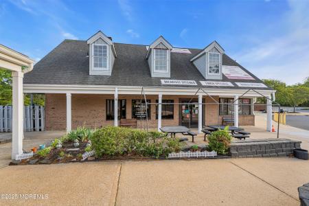 108 Lacey Road #8, Whiting, New Jersey 08759, États-Unis