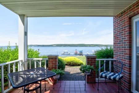 18 W Terrace Ave #3, Lakewood, Nowy Jork 14750, USA