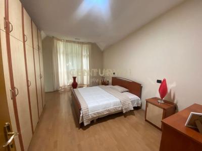 Vilat Gjermane, Tirana, ألبانيا