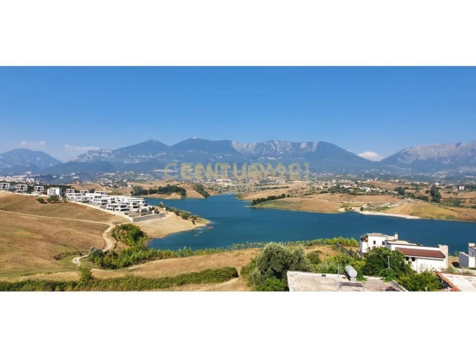Farkë, Tirana, ألبانيا