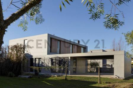 Ugarteche 579, Rosario, Santa Fe 2000, الأرجنتين