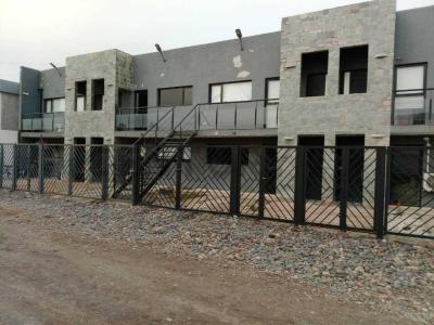 Recalde 504, Allen, Rio Negro 8328, Argentina