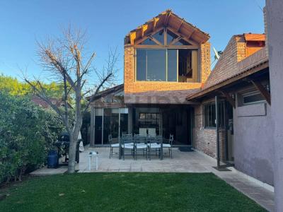 cerro angostura , Ciudad De Mendoza, Mendoza 5501, Argentina