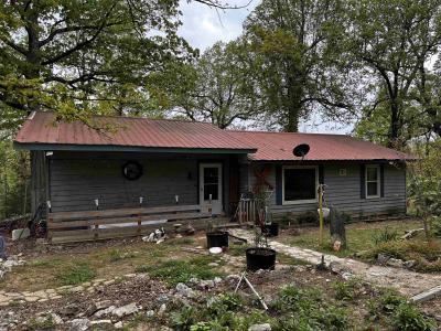 340 Griffin Road, Hardy, Arkansas 72542
