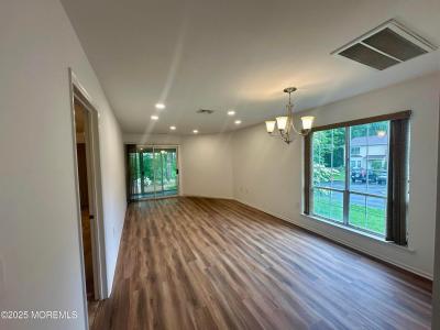 143 Archery Court, Old Bridge, NJ 08857, USA