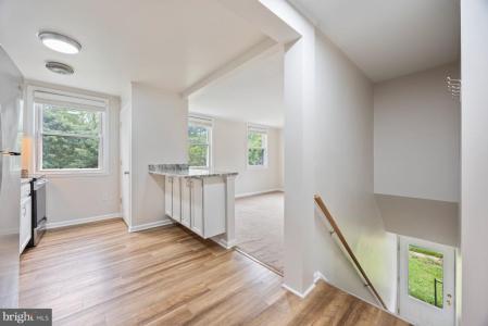 8 Laurel Hill Road, Greenbelt, 马里兰州 20770, 美国