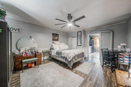 1421/1423 Erie Ave., Sheboygan, Wisconsin 53081