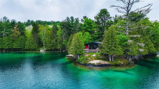 15-17  Ch. Hope, Gracefield, Quebec J0X 1W0, Canada