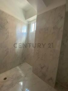 Calle berrizbeitia Proyecto Primario El Paraiso, Caracas, Distrito Capital 1020, Venezuela