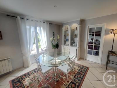Clery St Andre, Centro – Val De Loira 45370, Francia
