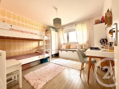 Clichy, Île-de-France 92110, France