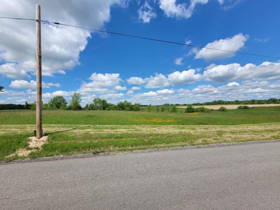 1568 Cinnamon Dr., West Salem, Ohio 44287, USA