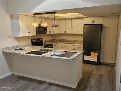 5811 Crystal Lake Lane , 102, North Fort Myers, Florida 33917, Estados Unidos