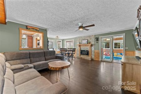 3610 Collettsville Road, Lenoir, Carolina Del Norte 28645, Estados Unidos