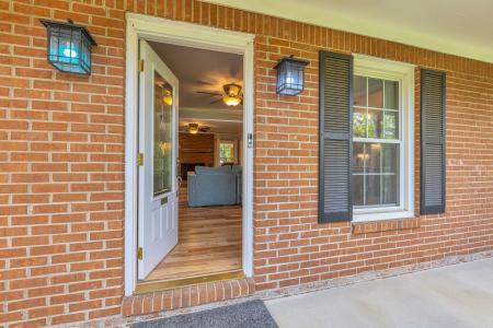 1186 Peebles Dr, Smyrna, Tennessee 37167, USA