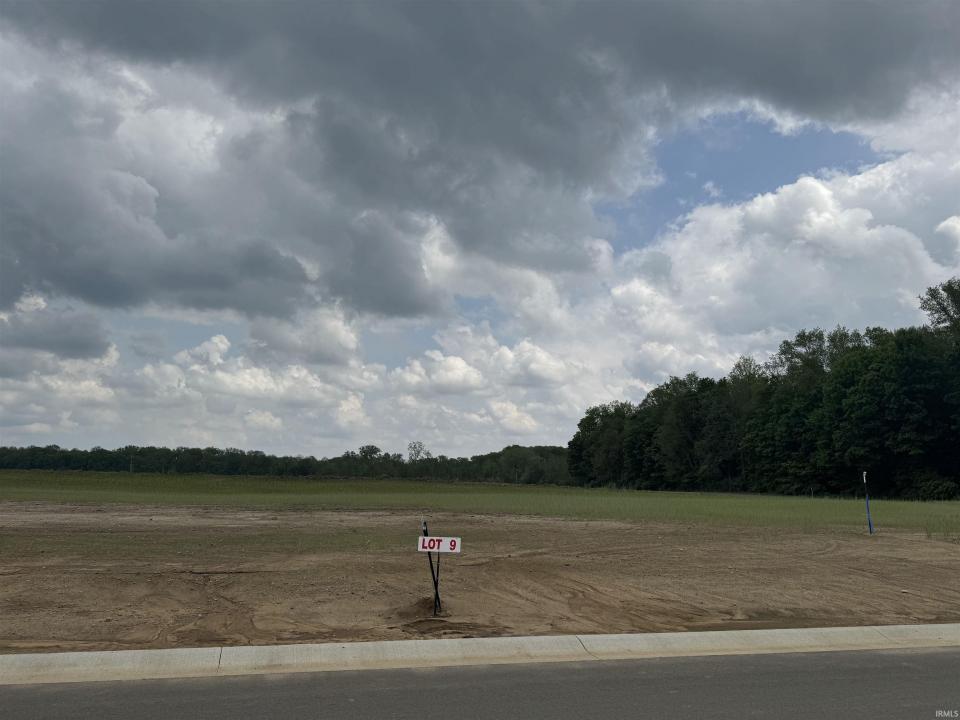 15354 Makarios Pass, Leo, Indiana 46765