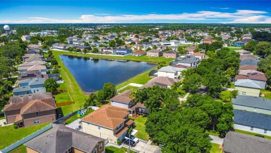 3234 Amberley Park Circle, KISSIMMEE, Florida 34743, USA
