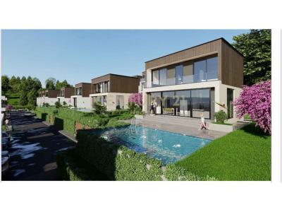 Liqeni i Farkës, Tirana, Albania