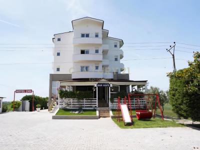 Periferia	Lushnjë, Lushnje, Albania